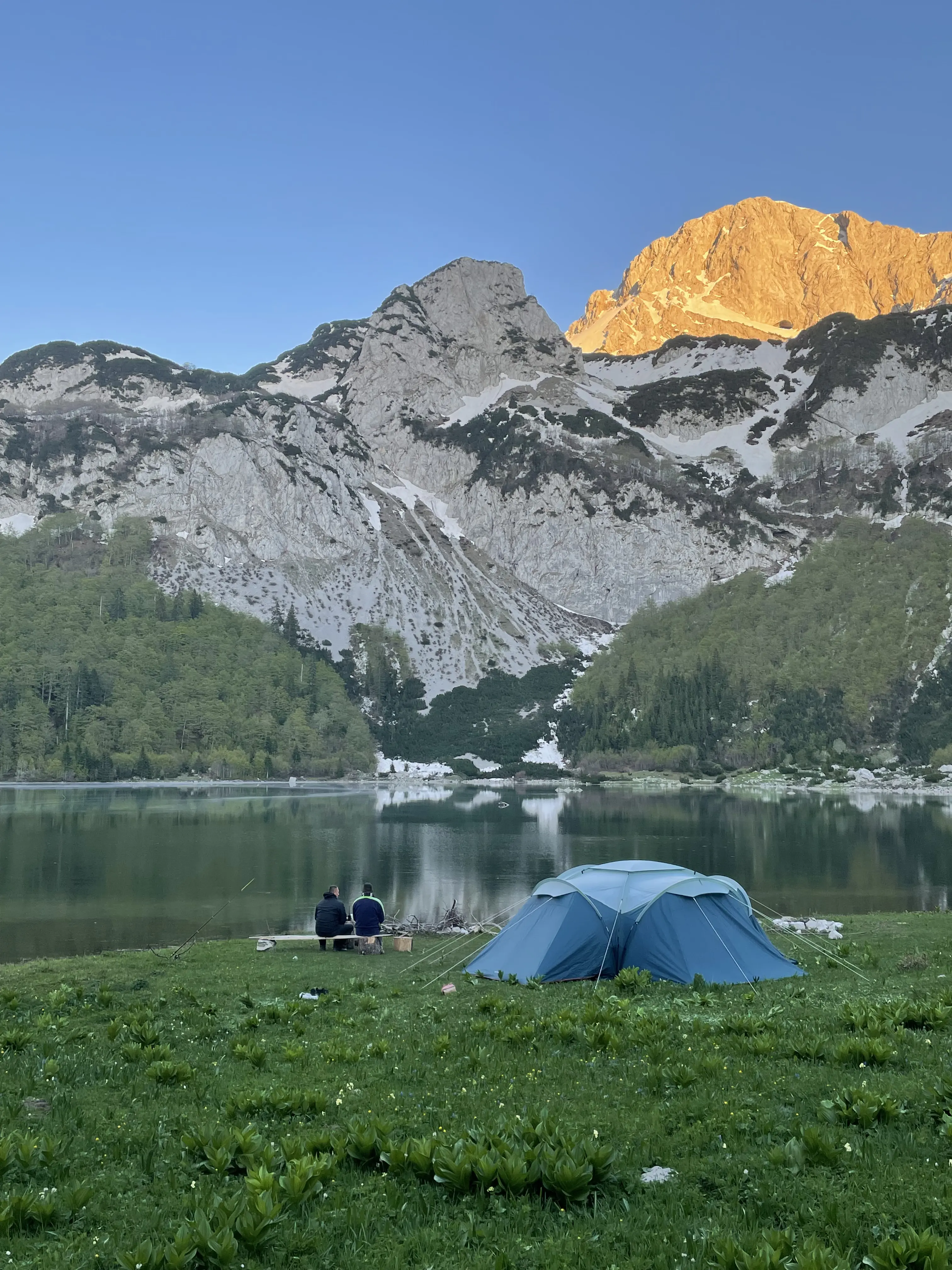 Hiking u Nacionalnom parku Sutjeska
